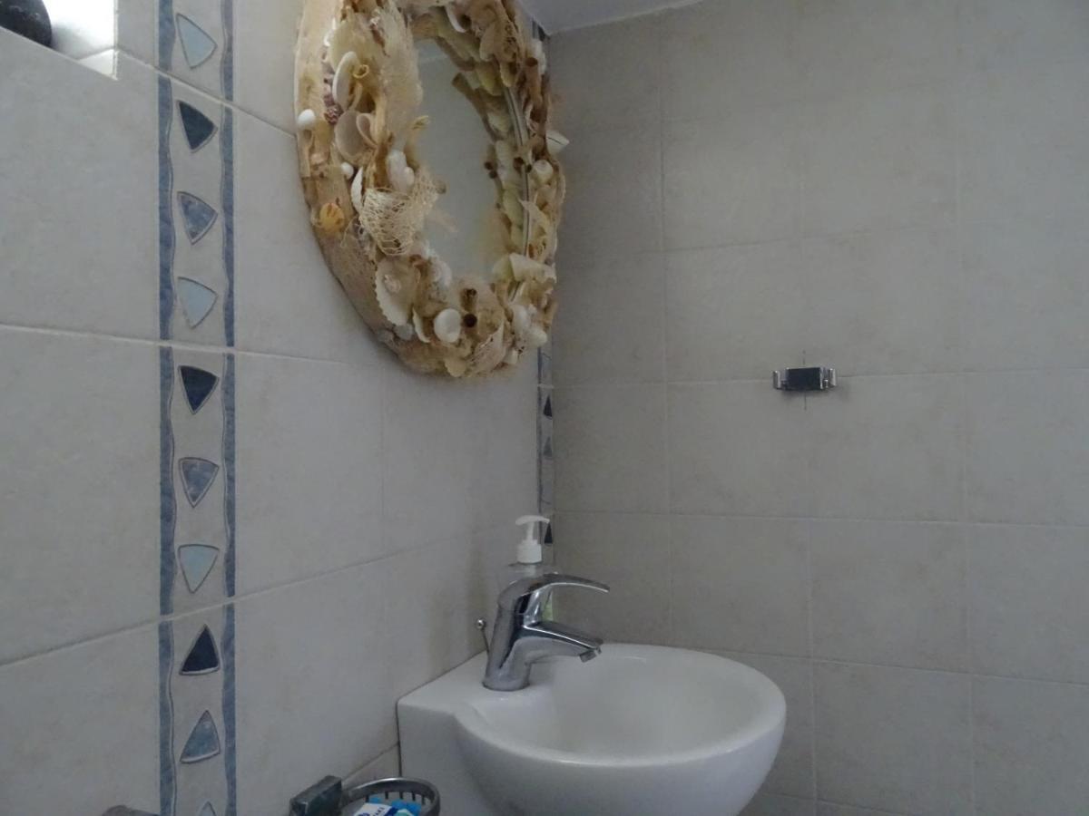 Nama Beach House Monolithos  Exterior photo